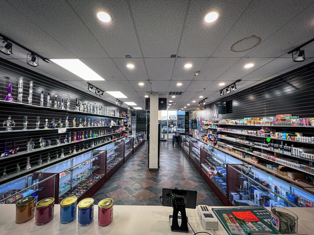 Hurst smoke vape DZ shop8