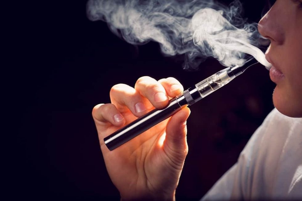 How Do You Recharge A Disposable Vape Smoke Vape DZ