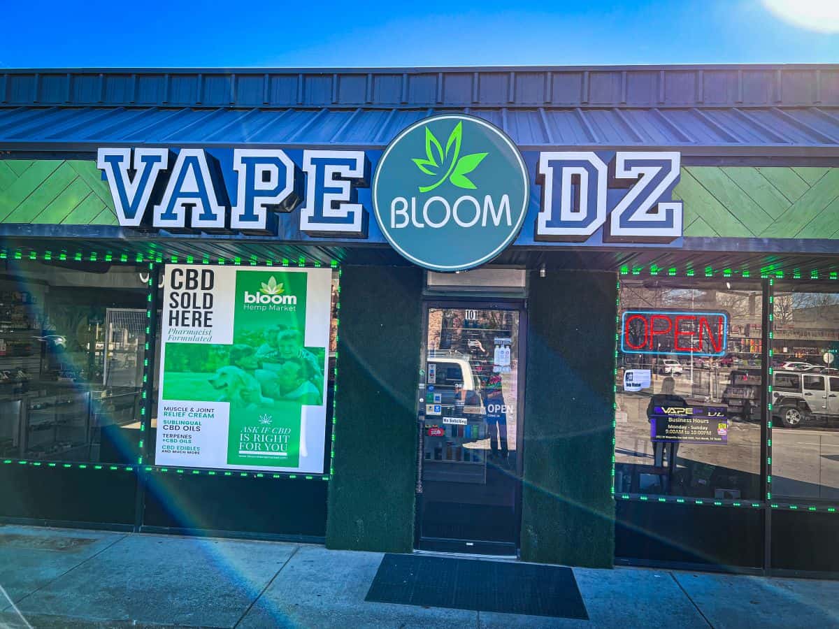 Hemp Market Bloom - Vape Shop (20)